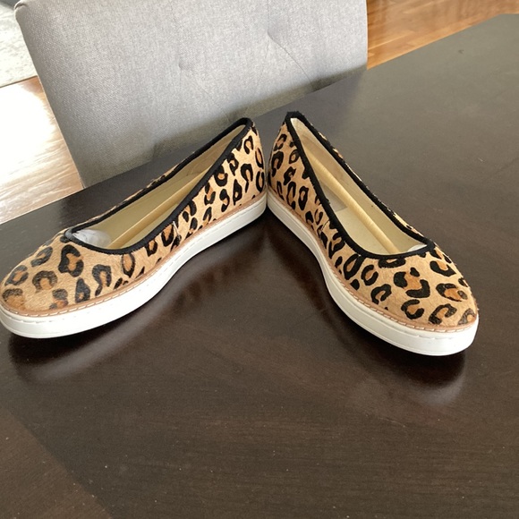 UGG leopard print pony hair flats, size US 7.5 - Picture 7 of 12